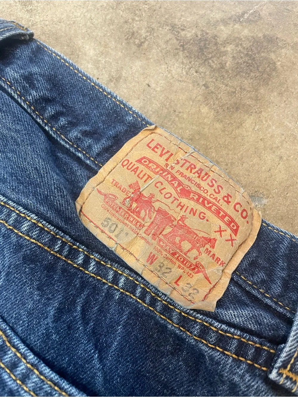 Y2K Levi's 501 Straight Fit Jeans